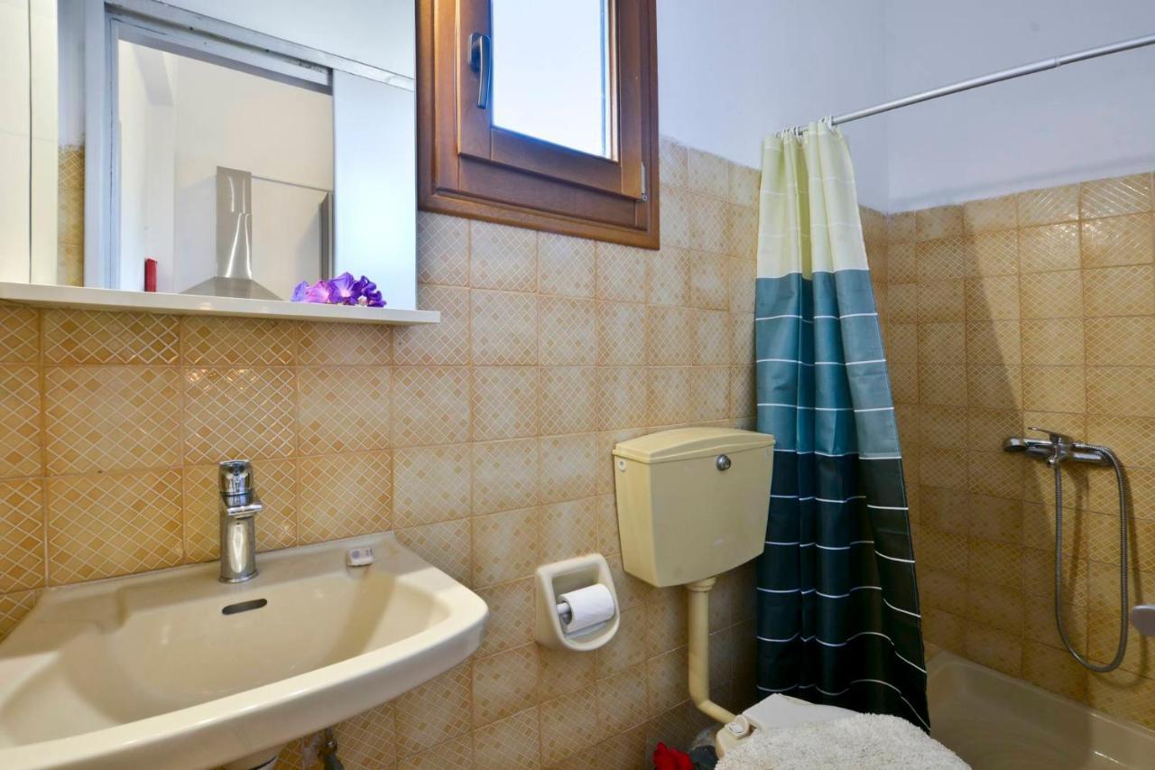 Louvros Studios Sidárion Buitenkant foto